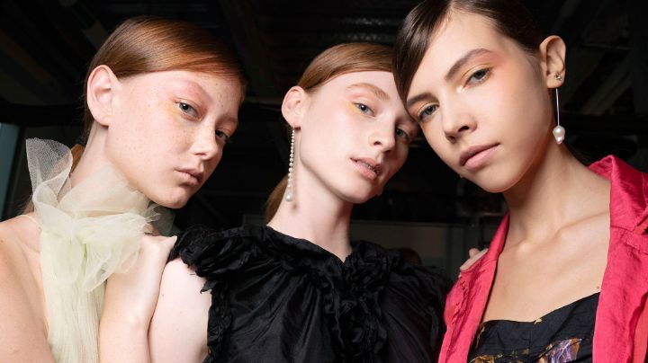 Arrugas del cuello: ¿Cómo retrasar su aparición con 2 sencillos tips?