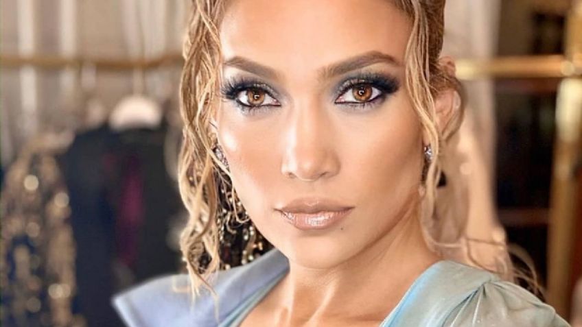 Jennifer Lopez revela una difícil infancia al lado de su madre "narcisista" y su padre ausente