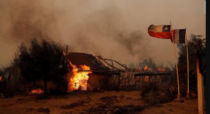 Estado de emergencia: 64 muertos en los violentos incendios forestales en Chile