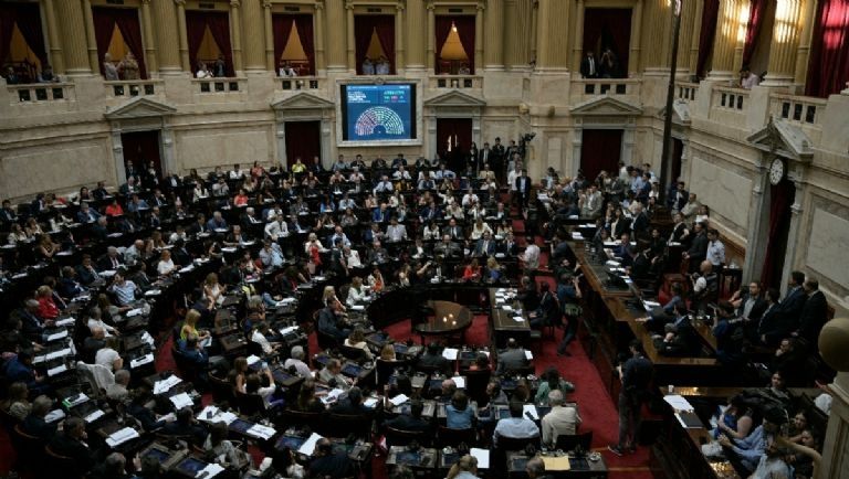 Milei presenta proyecto para derogar ley del aborto en Argentina