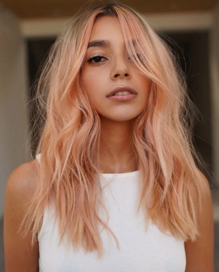 El tono 'peach blond' estará de moda este 2024