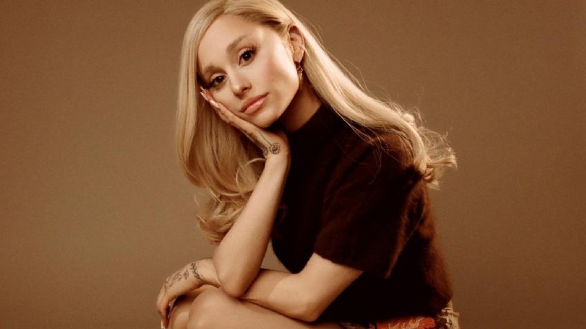 Ariana Grande suplica a sus fans que dejen de enviar “mensajes de odio” a sus seres queridos