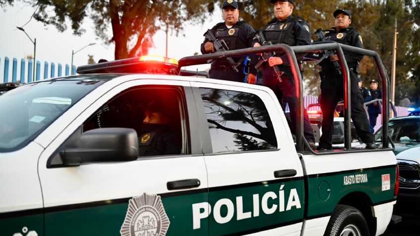 Balacera en Iztapalapa deja un criminal muerto y un policía con graves heridas
