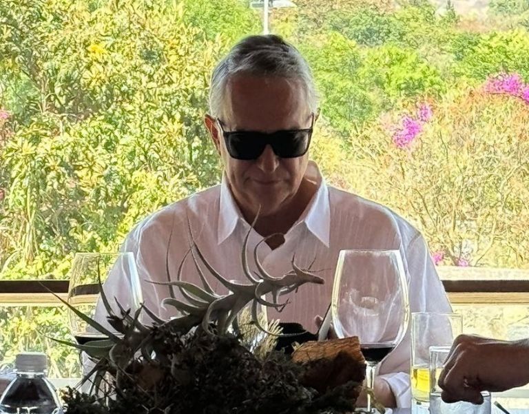 AMLO reafirma política fiscal y niega motivaciones personales contra Ricardo Salinas Pliego