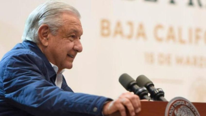 AMLO reafirma política fiscal y niega motivaciones personales contra Ricardo Salinas Pliego