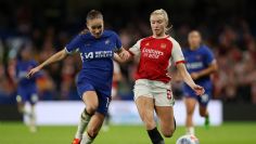 Insólito: Arsenal Femenil tuvo que jugar con calcetas compradas en tienda del Chelsea