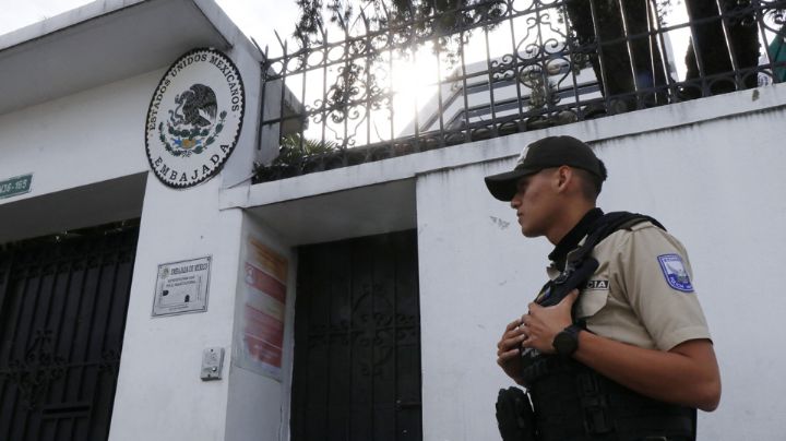 SRE rechaza solicitud de Ecuador para entrar a embajada de México y arrestar a Jorge Glas