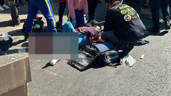 Trágico accidente: Mujer podría perder la pierna tras ser atropellada por el Metrobús