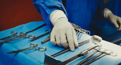 Mujer deja huérfanos a 5 hijos; le perforaron los órganos durante cirugía estética