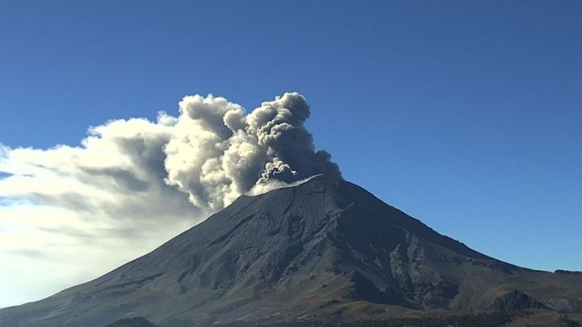 VIDEO: Volcán Popocatépetl prende las alarmas; intensifica actividad y alertan a Tlaxcala y Puebla