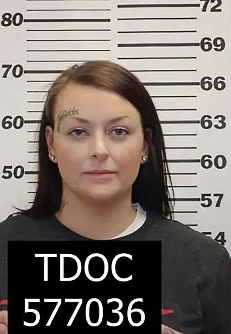 Hija de Winonna Judd es arrestada por actos indecentes