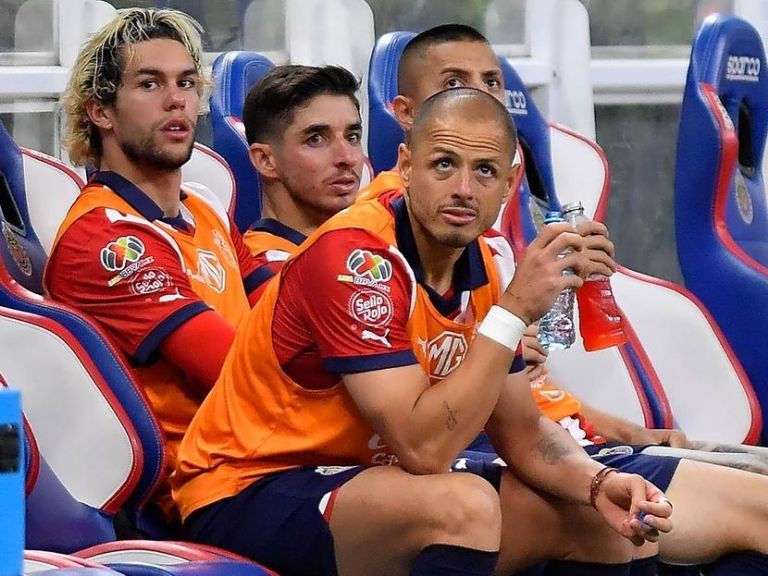 Chicharito ausente en el partido contra Pachuca por molestias musculares