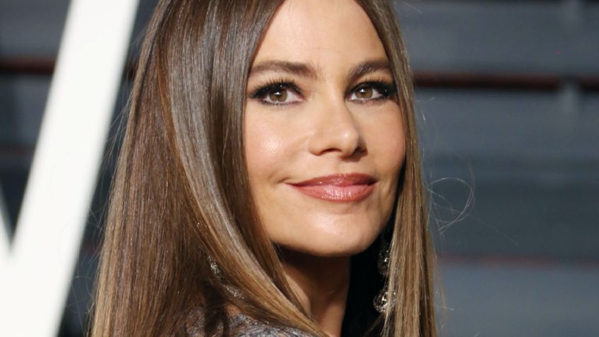 FOTO: Sofía Vergara declara su amor por su guapo novio, un doctor llamado Justin Saliman