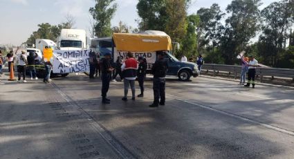 Colapsa la autopista México-Querétaro por manifestación en la caseta de Tepotzotlán