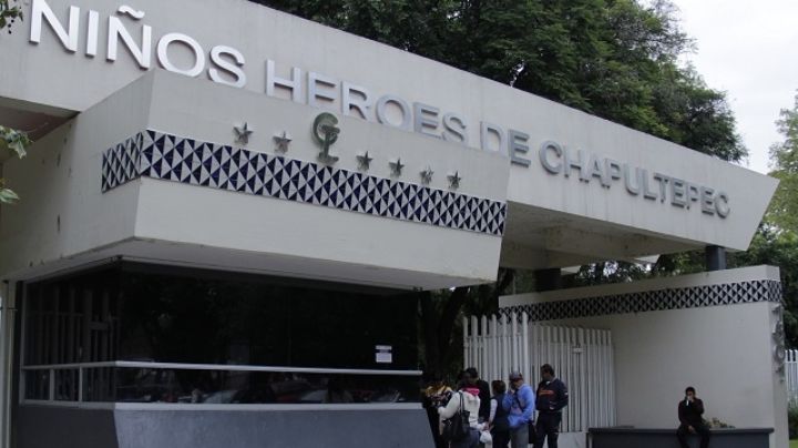 Alumno propina golpiza brutal a maestra durante clases en Puebla; interponen denuncia