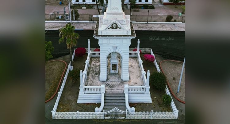 Capas de cal amenazan la infraestructura del Monumento Álvaro Obregón en Navojoa