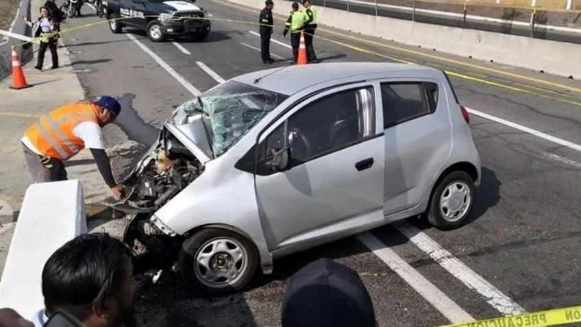 Tragedia en el Circuito Exterior Mexiquense: mujer muere tras brutal choque