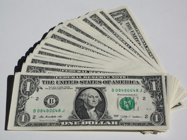 Precio del dólar en México hoy, viernes 26 de abril. Foto: Internet