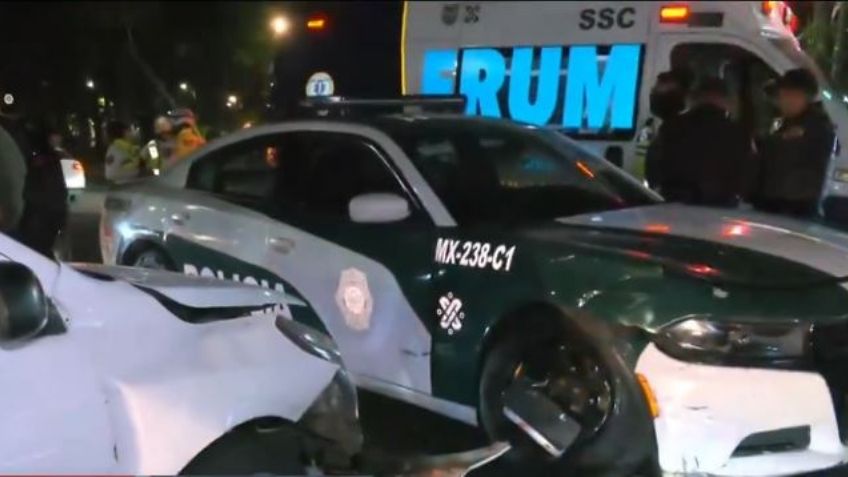 Emergencia en CDMX: Camioneta se estrella con patrulla en la Doctores; un oficial herido