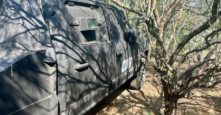 Aseguran 5 monstruos del cártel del Golfo en China, Nuevo León