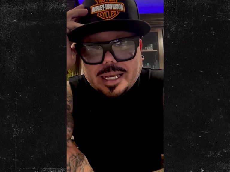 Hermano de Selena Quintanilla pide disculpas