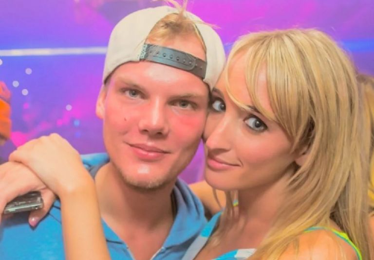 Fallece Emily Goldberg, exnovia de Avicii