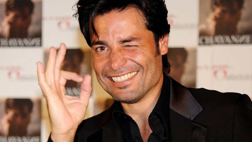 Chayanne hace lo inesperado y causa shock en sus millones de fans e ‘hijos’: "Mi papá"