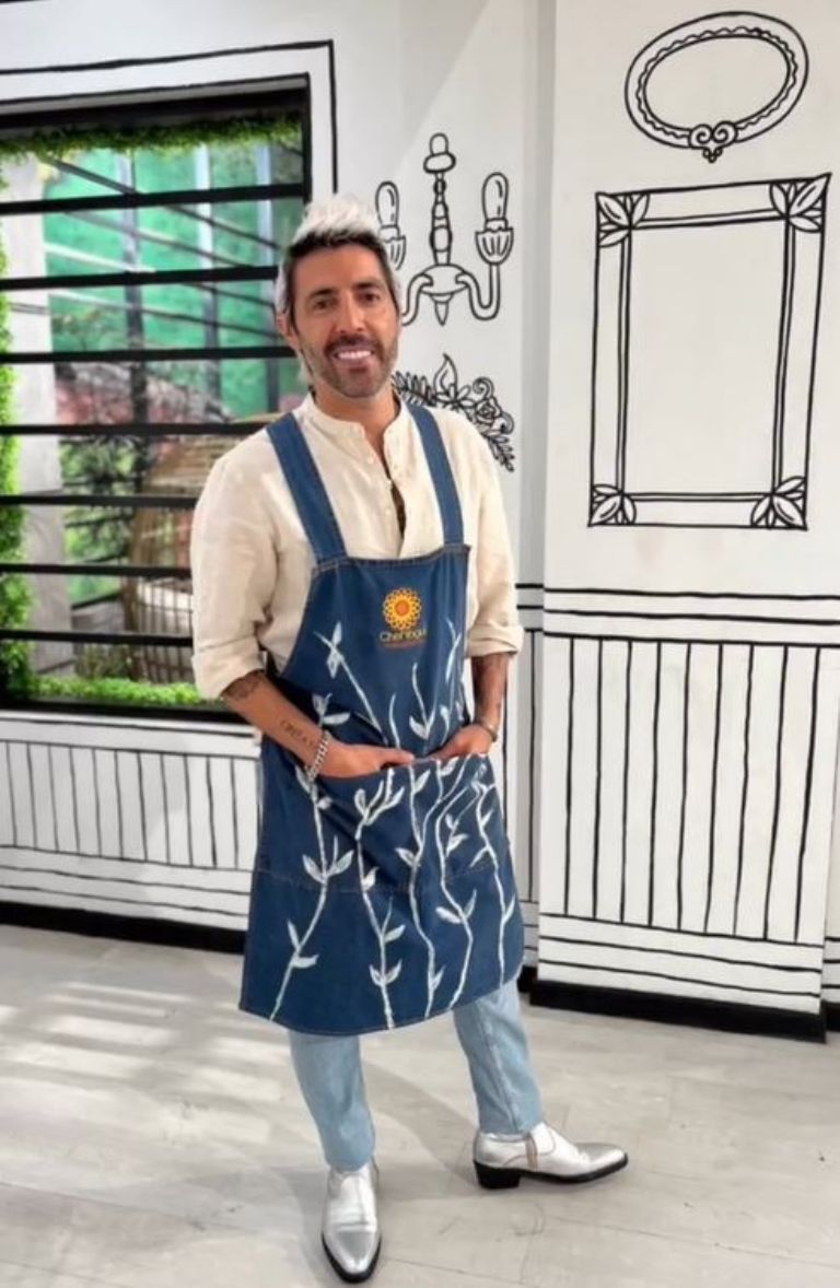 Corren a conductor de Hoy