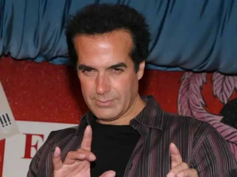David Copperfield es acusado de agredir sexualmente a 16 mujeres
