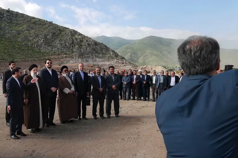 Desaparición del helicóptero del presidente Ebrahim Raisi: ¿Quiénes son los altos funcionarios que lo acompañaban?