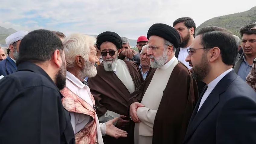 Desaparece helicóptero del presidente Ebrahim Raisi: ¿Quiénes lo acompañaban?