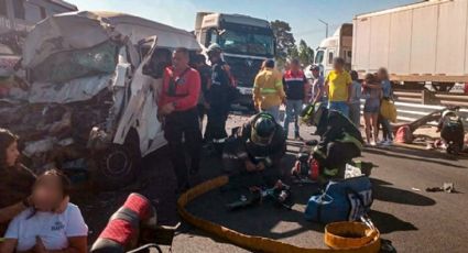 Accidente en la México-Puebla deja 11 heridos; cuatro estudiantes menores de edad