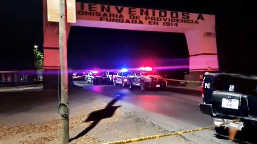 Violencia en Cajeme: Abandonan cuerpo 'encobijado' en el arco de entrada de Providencia