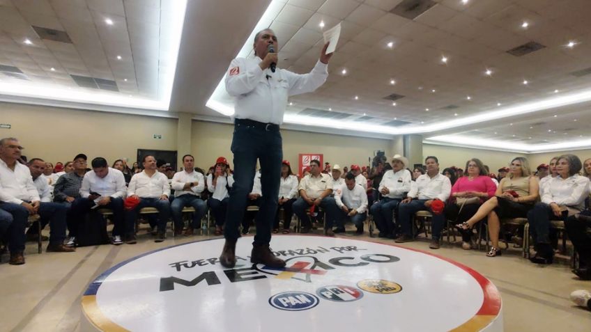 Manlio Fabio Beltrones acude a encuentro ciudadano en Ciudad Obregón