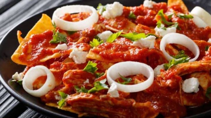 Google festeja la gastronomía mexicana; lanza tierno 'doodle' de chilaquiles