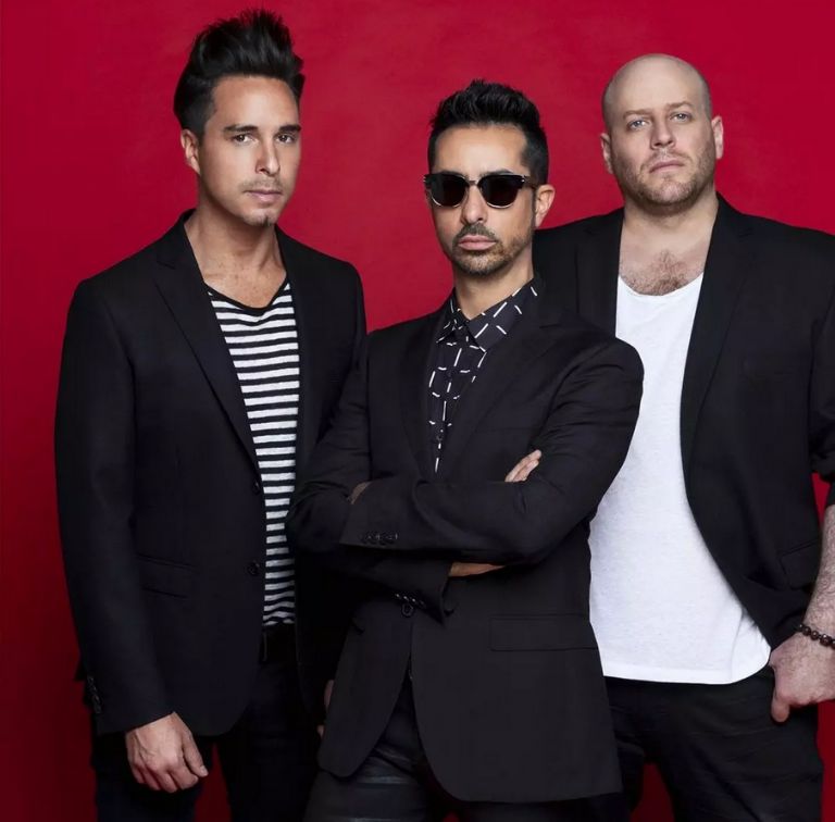 Moenia confiesa que utiliza IA's para crear música