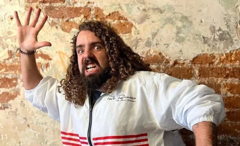 Javier Ibarreche es detenido por un policía de la CDMX