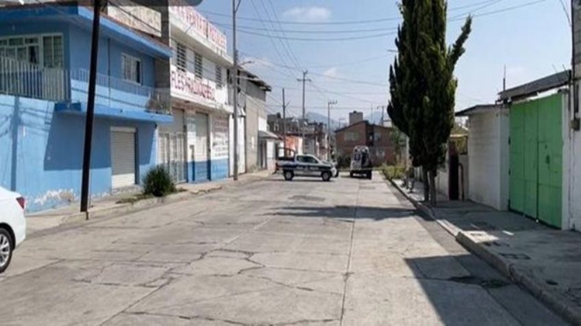 VIDEO: A plena luz del día y en la calle, hombre se dispara y acaba con su vida; Apizaco