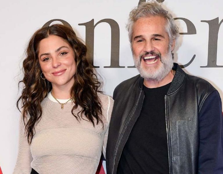 La relación causa revuelo ya que él le lleva 11 años de diferencia