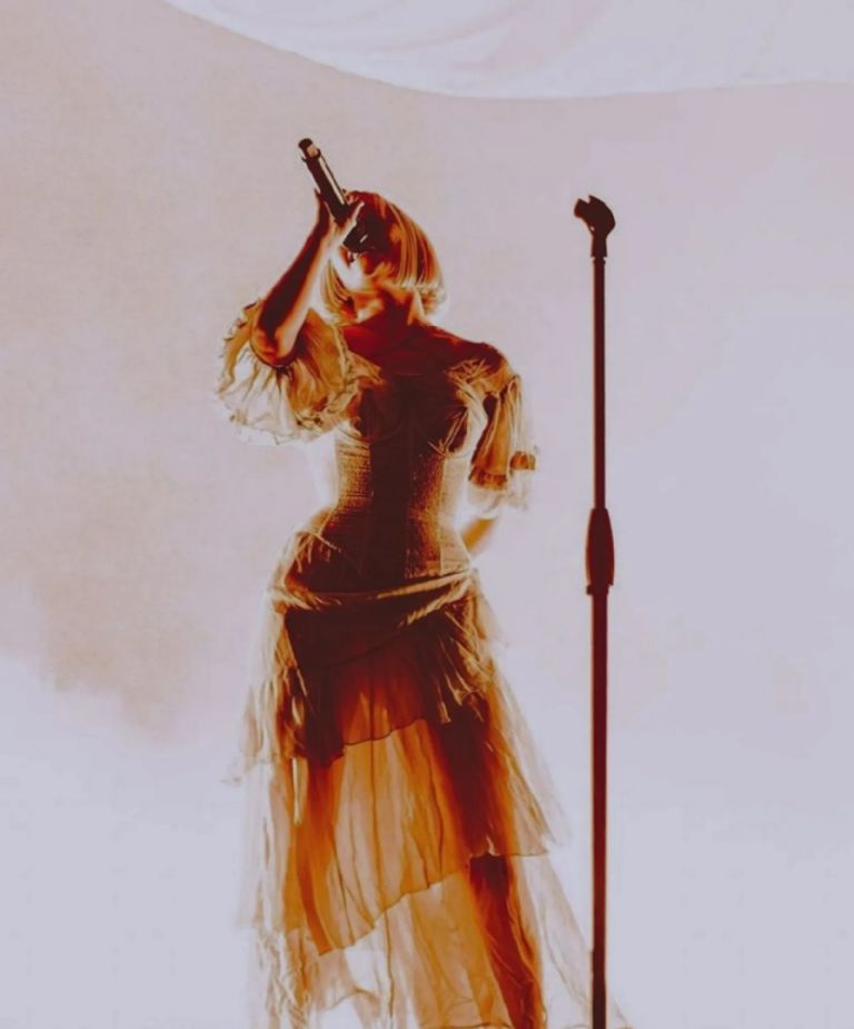 Las 10 mejores canciones de Aurora que debes escuchar antes de su visita a México