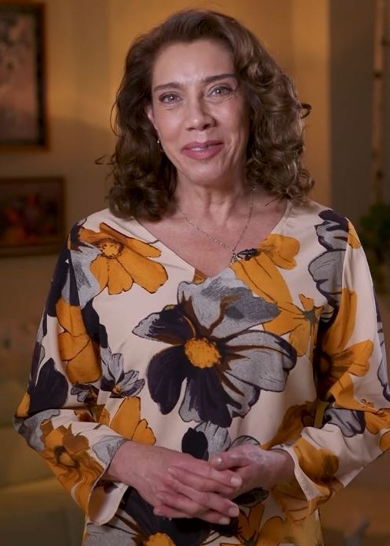 Cynthia Klitbo desmiente haber caído en el alcoholismo