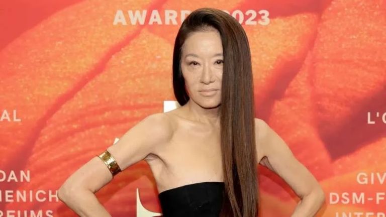 Vera Wang La diseñadora de 74 años que luce joven