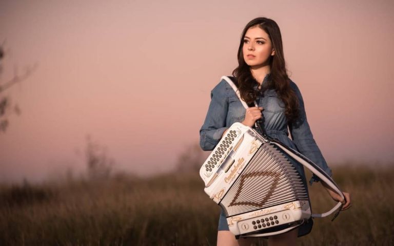 Valenzuela no mencionó de forma explícita a Aguilar