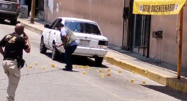 Le dieron más de 15 balazos: Ejecutan a taxista y abandonan su cuerpo en Acapulco