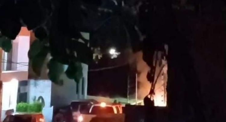 Violento ataque en Nacajuca, Tabasco: Hombres armados incendian una casa