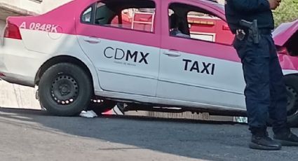 Se queda sin frenos: Taxista muere tras accidente en CDMX; su unidad quedó destrozada