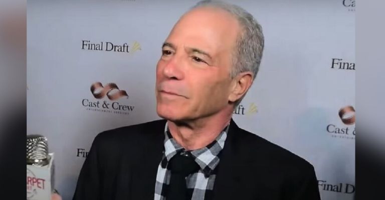 Herschel Weingrod, productor de Space Jam, es captado con menor de 15 años y lo acusan de pedófilo