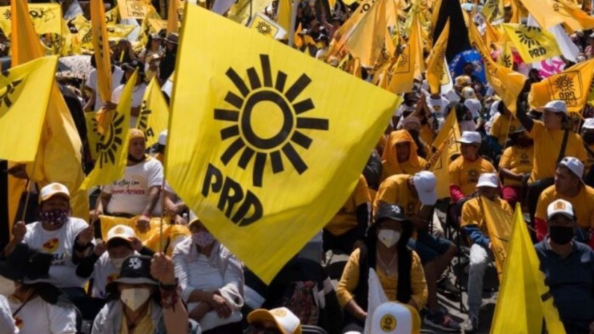 PRD plantea estrategias ante posible pérdida de registro del partido
