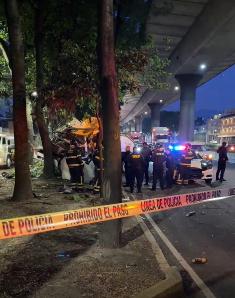 Accidente en Viaducto Tlalpan deja dos muertos. Foto: Twitter