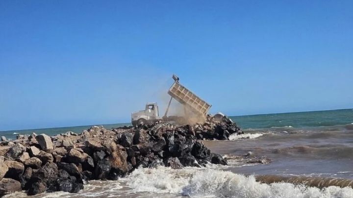 Colonos de la playa de Camahuiroa logran cancelar la construcción de una escollera